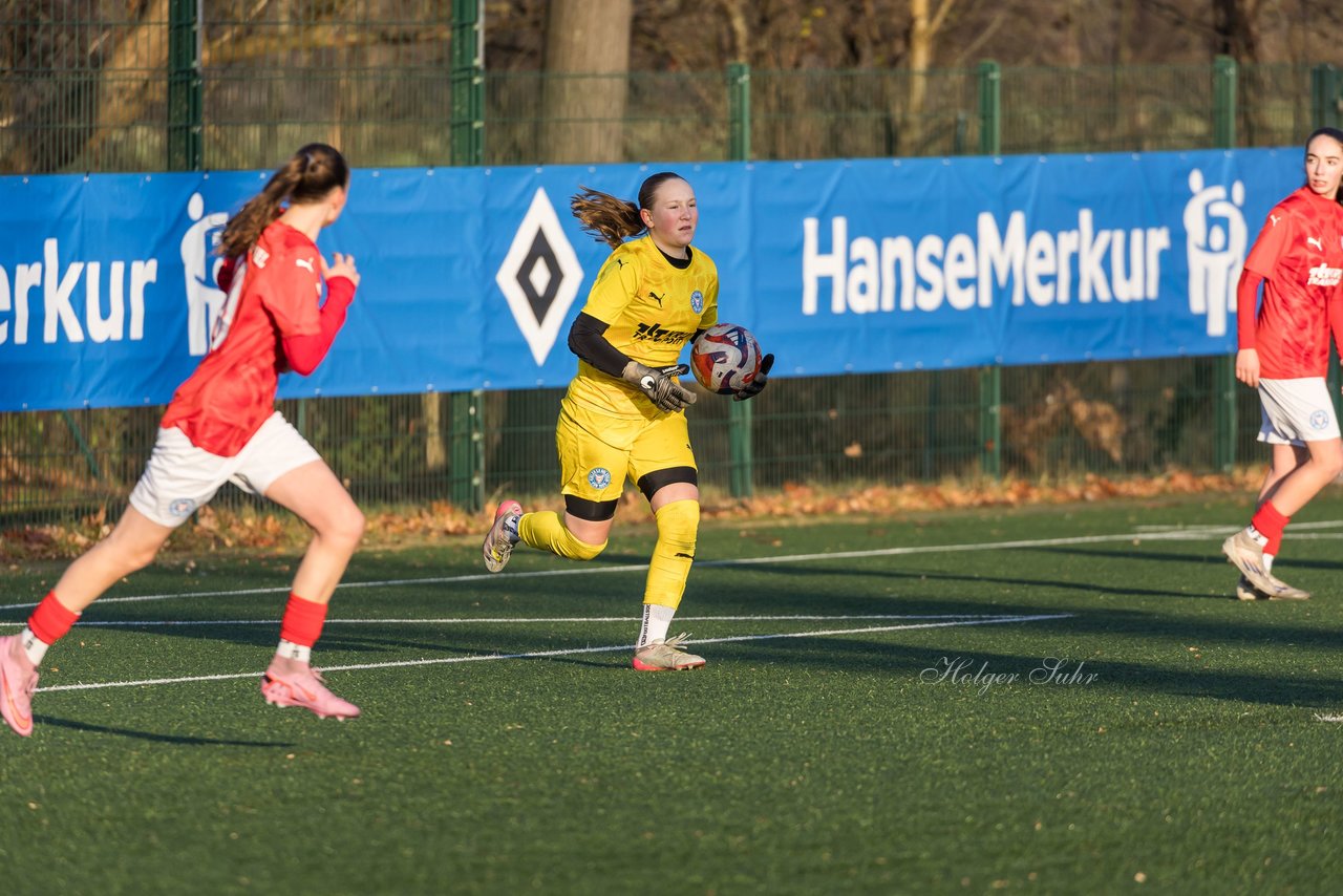 Bild 218 - wBJ Hamburger SV - Holstein Kiel : Ergebnis: 8:0